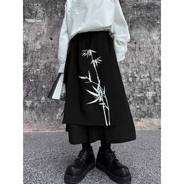 Striking Japanese Hakama Trousers -  ankle length - Stylish Japanese Hakama Trousers for All Occasions