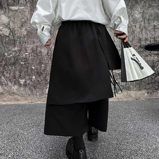 Striking Japanese Hakama Trousers -  bamboo print - Stylish Japanese Hakama Trousers for All Occasions