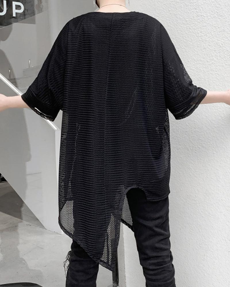 Stylish Bat Design T-Shirt - comfortable t-shirt for warm weather - Stylish Bat Design T-Shirt for Warm Weather Comfort