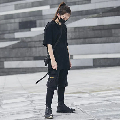 Stylish Black Cargo Shorts -  cargo shorts - Sleek Black Cargo Shorts with Ample Storage