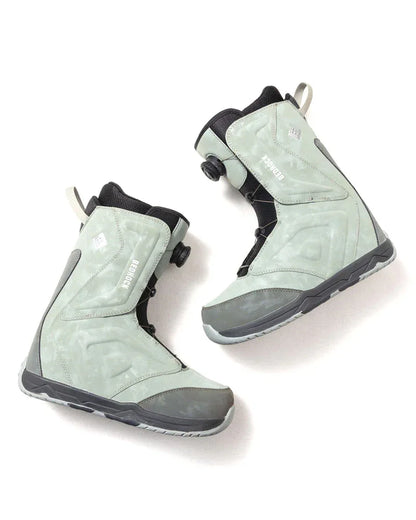Stylish Dual-Tone Snow Boots -  outdoor boots - Stylish Dual-Tone Snow Boots for Every Adventure