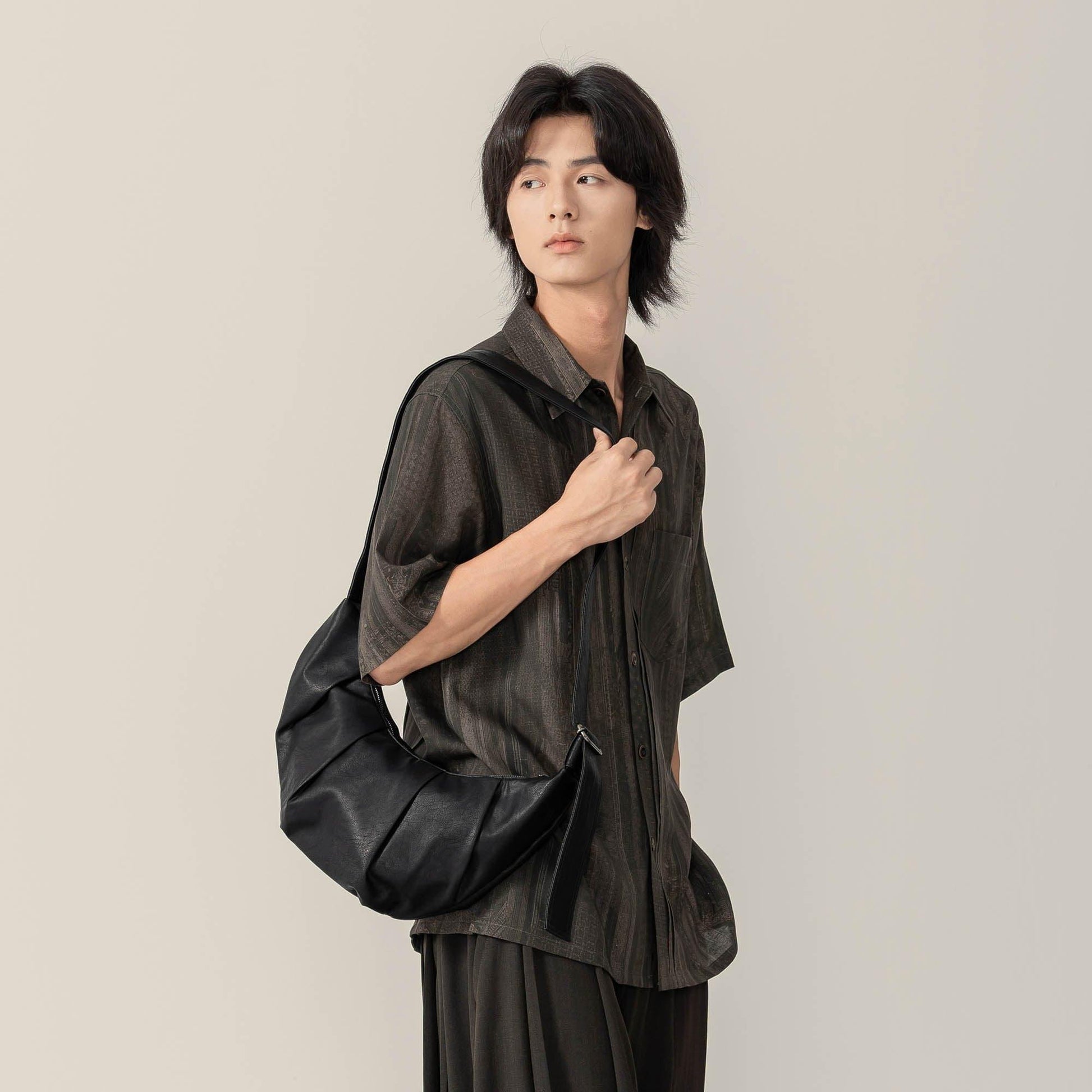 Stylish Pleated Waxed Leather Tote - croissant shaped bag - Stylish Pleated Waxed Leather Tote Bag