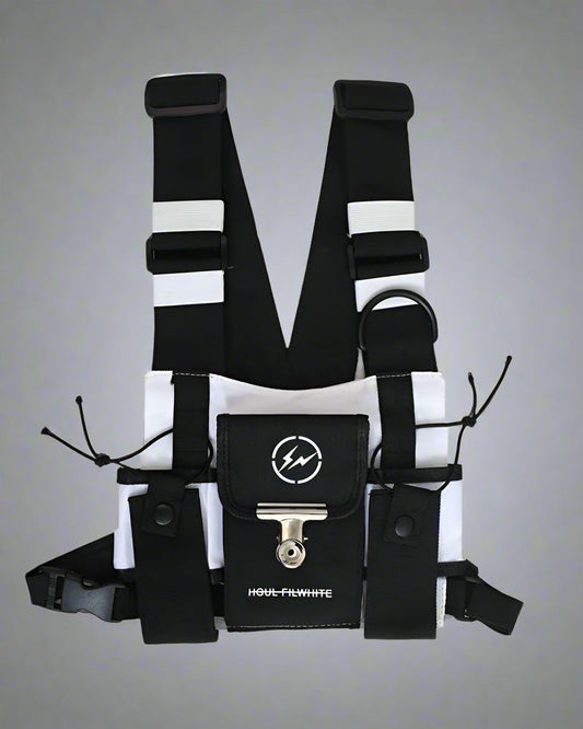 Essential Urban Chest Carrier