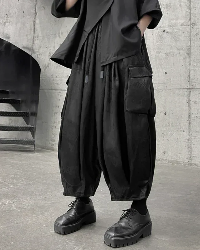 Trendy Urban Cargo Pants -  japanese design - Stylish Urban Cargo Pants with Relaxed Fit