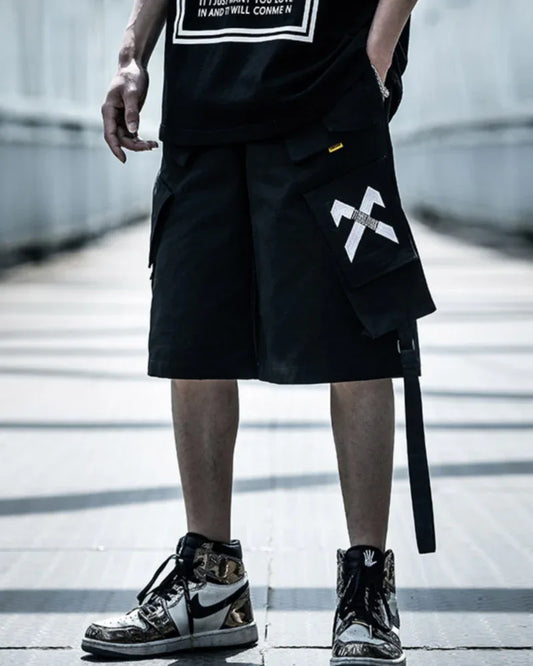 Versatile Tech Cargo Shorts - techwear shorts - Functional Cargo Shorts for Streetwear Looks